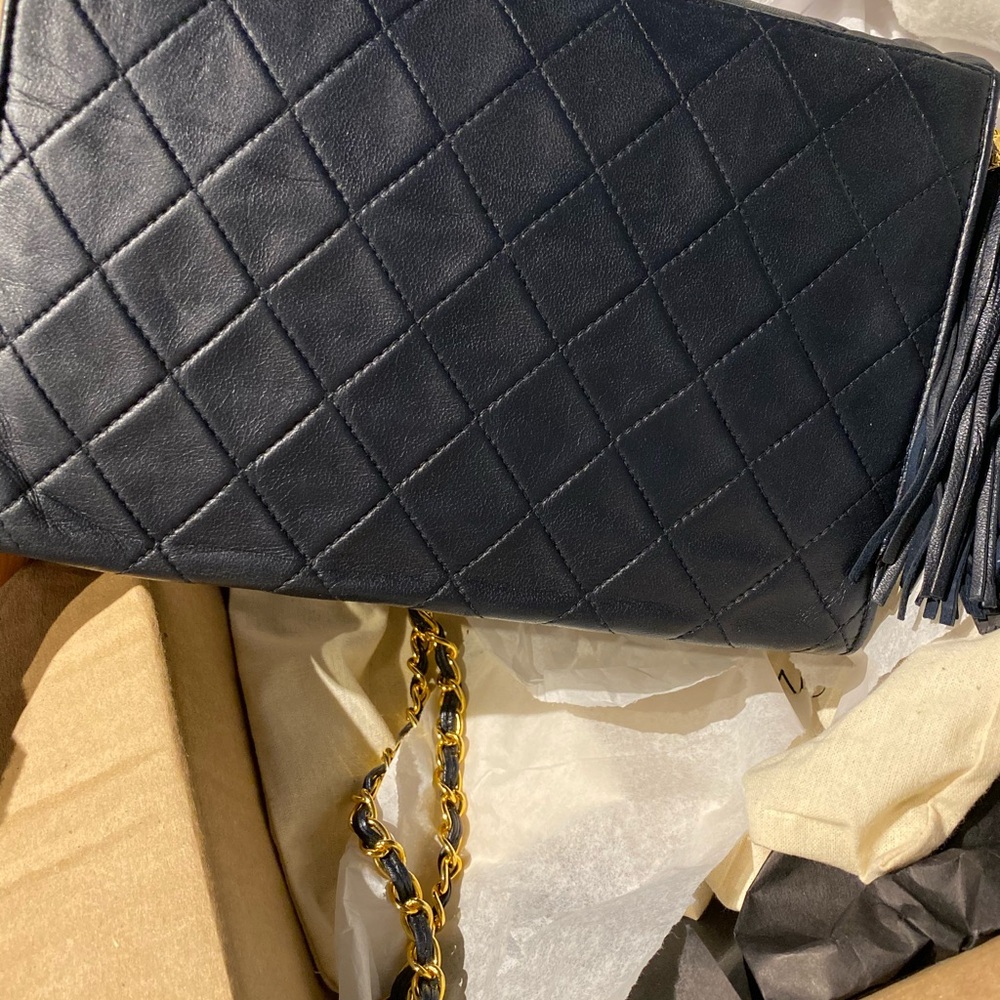 Authentic CHANEL Vintage Navy Lambskin Leather Matelassé Fringe Handbag - AS IS - Picture 9 of 11